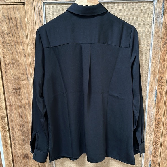 NWOT Silky Blouse - Picture 5 of 7